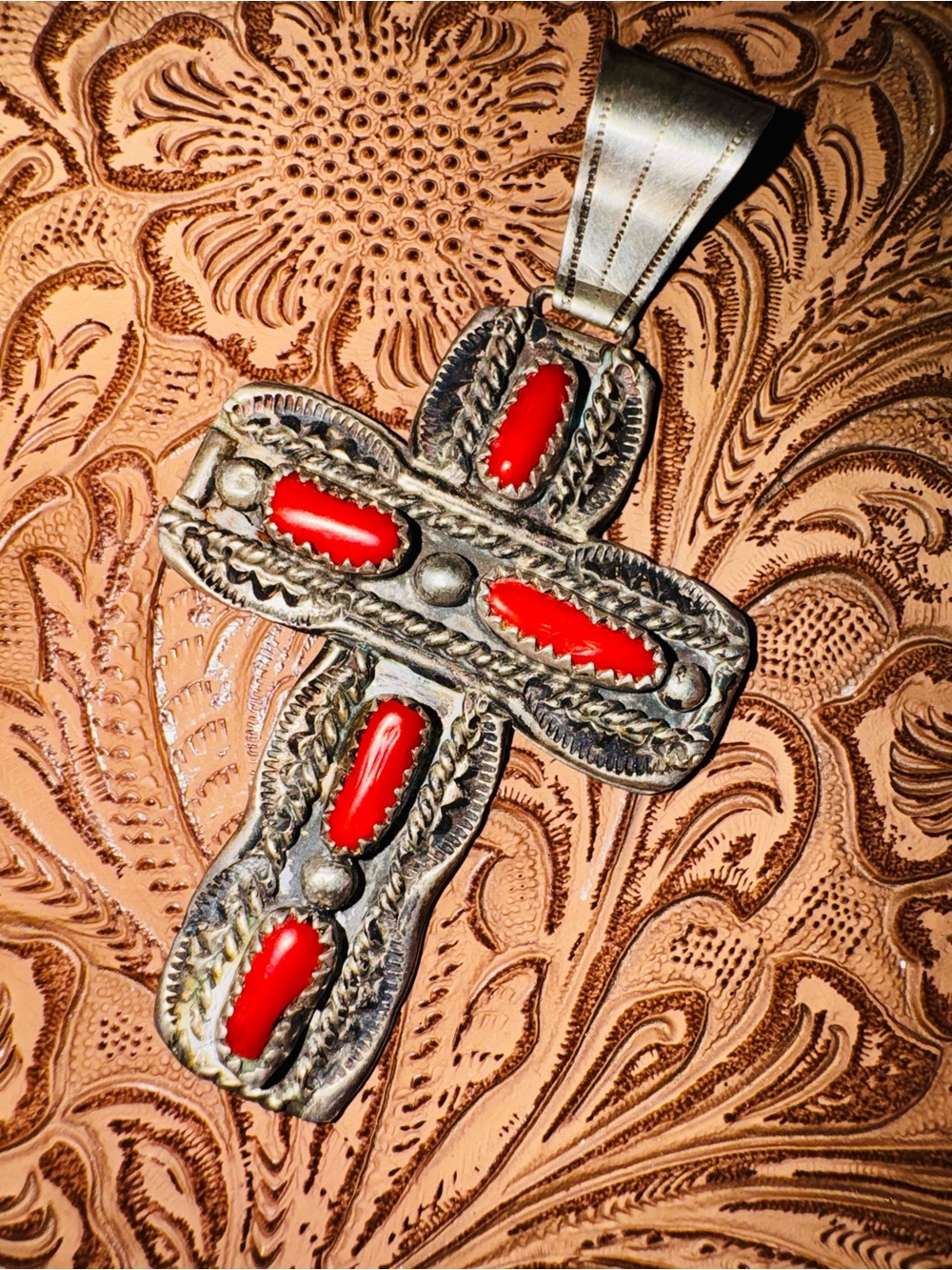 Coral Native Cross